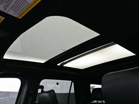 Used 2020 Ford Expedition XLT w/ Equipment Group 202A image 22