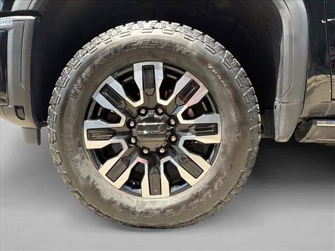 Used 2024 GMC Sierra 2500 Denali Ultimate w/ Max Trailering Package AWD/4WD image 11
