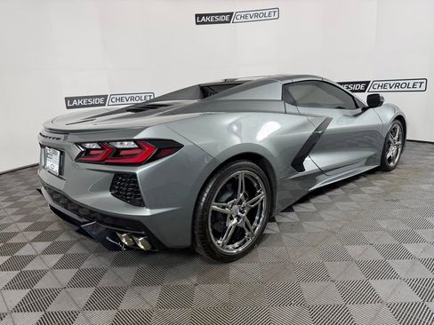 Used 2022 Chevrolet Corvette Stingray Convertible w/ 1LT RWD image 6