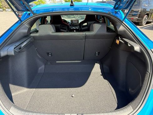 Used 2025 Honda Civic Type R image 17