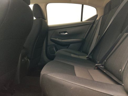 Used 2023 Nissan Sentra SV FWD image 18