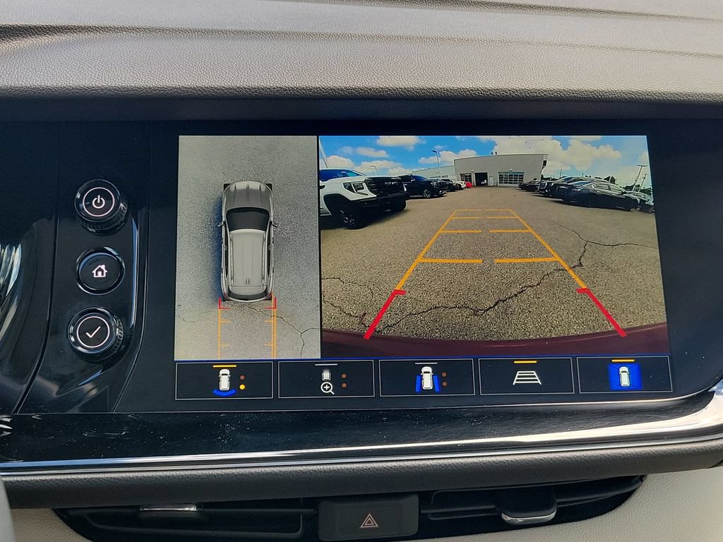 Used 2022 Buick Envision Avenir w/ Technology Package II AWD/4WD image 28