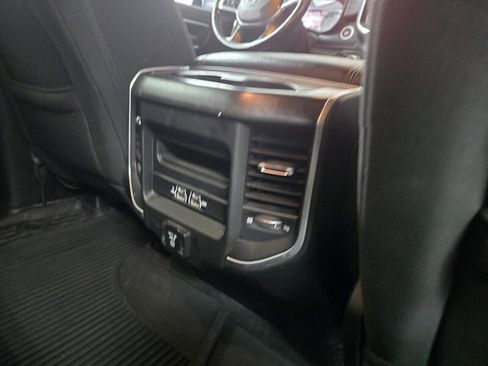 Used 2020 RAM 1500 Big Horn AWD/4WD image 35