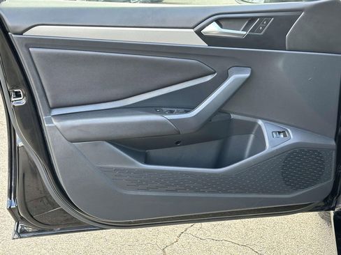 Used 2019 Volkswagen Jetta SE image 8