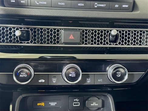 Used 2024 Honda Civic Sport image 25