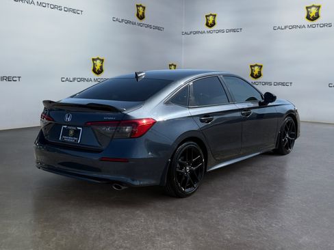 Used 2023 Honda Civic Sport image 5