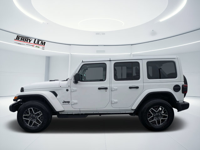 Certified 2026 Jeep Wrangler Unlimited Sahara AWD/4WD image 6