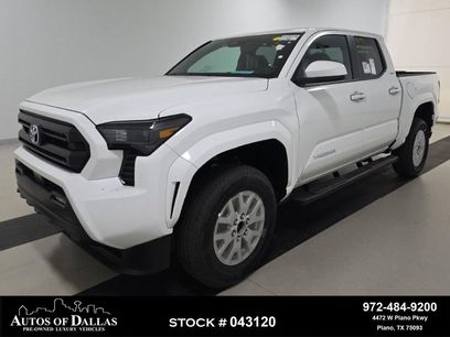 Used 2025 Toyota Tacoma SR5