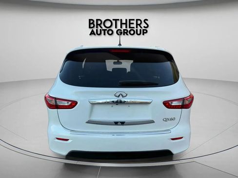 Used 2015 INFINITI QX60 AWD w/ Premium Package image 2