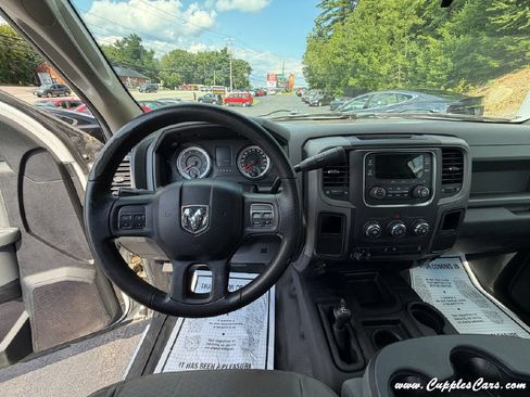 Used 2013 RAM 2500 Tradesman w/ PWR & Remote Entry Group AWD/4WD image 13
