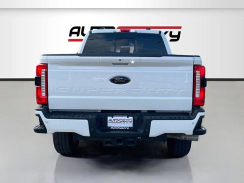 Used 2025 Ford F250 XLT w/ Black Appearance Package AWD/4WD image 6