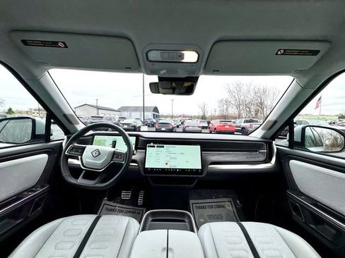 Used 2023 Rivian R1S Launch Edition AWD/4WD image 23