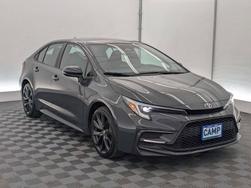 Used 2023 Toyota Corolla SE FWD image 8