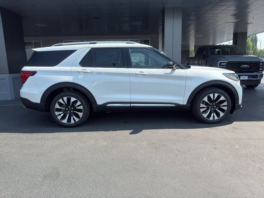 Used 2026 Ford Explorer Platinum w/ LUX Leather Package AWD/4WD image 3