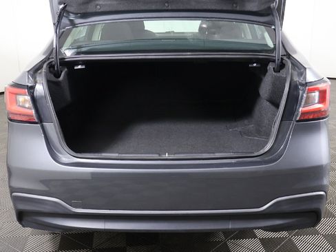 Used 2020 Subaru Legacy Premium image 15