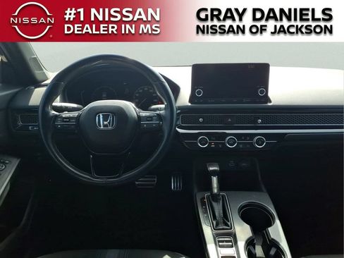 Used 2023 Honda Civic Sport image 8
