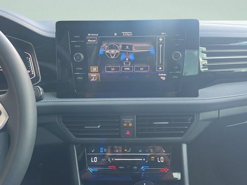 Certified 2026 Volkswagen Jetta SEL FWD image 22