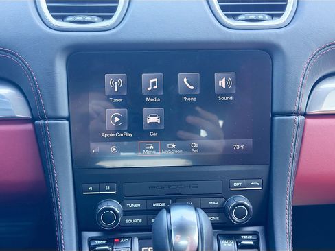 Used 2025 Porsche 718 Cayman RWD image 27