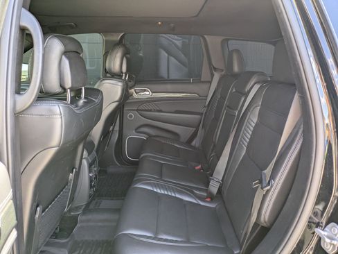 Used 2019 Jeep Grand Cherokee Trackhawk AWD/4WD image 25