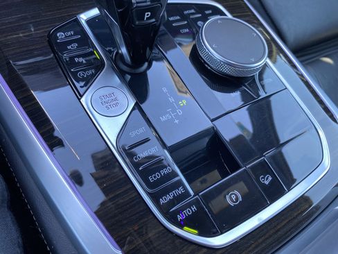 Used 2019 BMW X5 xDrive50i w/ Executive Package image 35