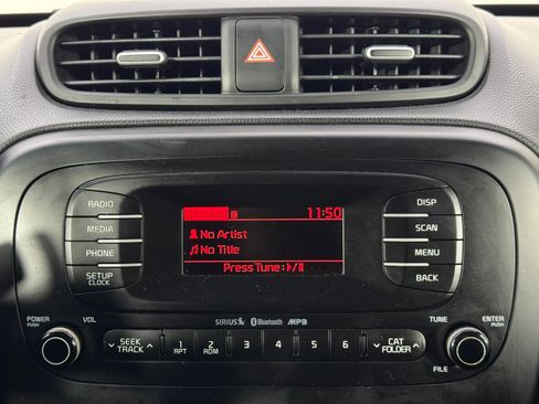 Used 2016 Kia Soul image 23