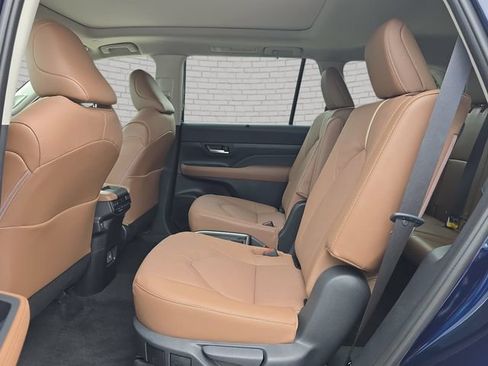 Used 2026 Toyota Grand Highlander AWD image 16