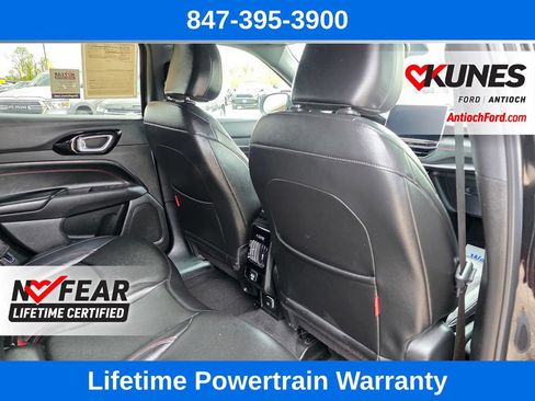 Used 2024 Jeep Compass Trailhawk AWD/4WD image 25