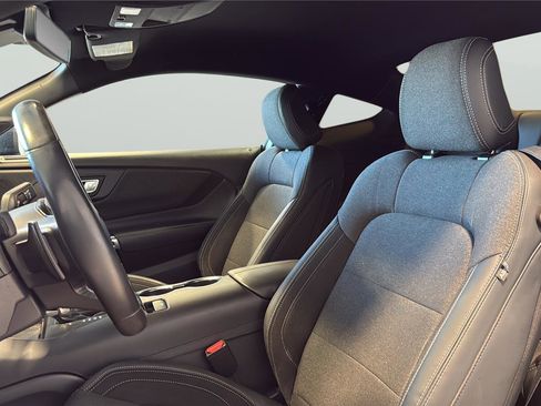 Used 2024 Ford Mustang GT RWD image 11