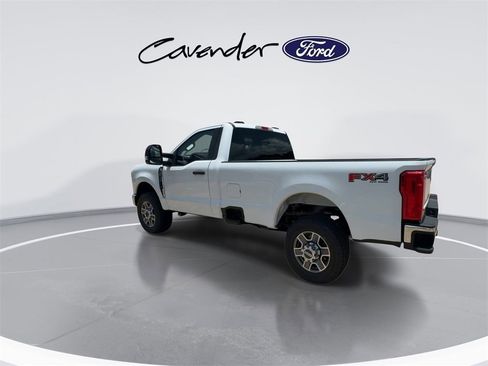 New 2025 Ford F350 XLT w/ FX4 Off-Road Package image 6