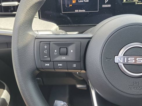 New 2026 Nissan Kicks SV w/ Interior Electronics Package FWD image 6