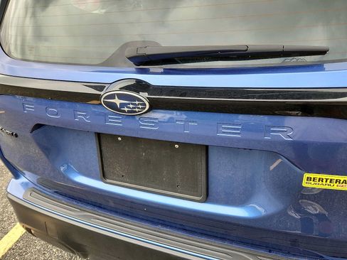 Used 2026 Subaru Forester AWD/4WD image 8