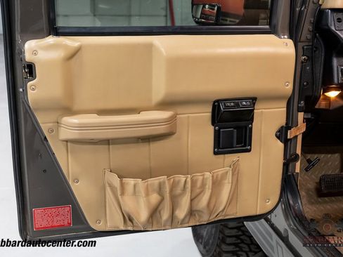 Used 1999 HUMMER H1 4-Door Hard Top image 16