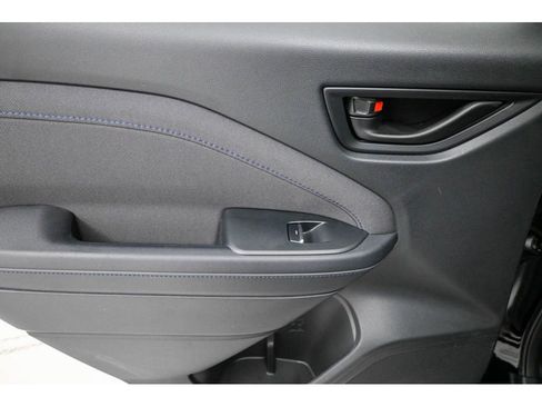 Used 2025 Subaru Forester Premium image 11