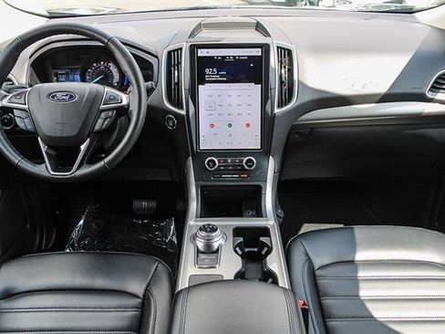 Used 2023 Ford Edge SEL image 12