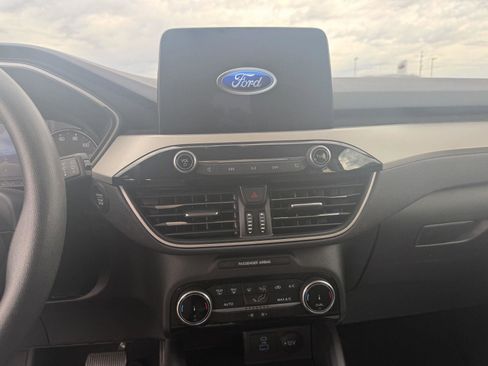 Used 2022 Ford Escape SE AWD/4WD image 11