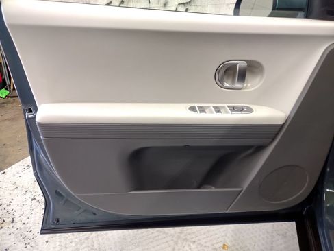 Certified 2024 Hyundai Ioniq 5 SE AWD/4WD image 18