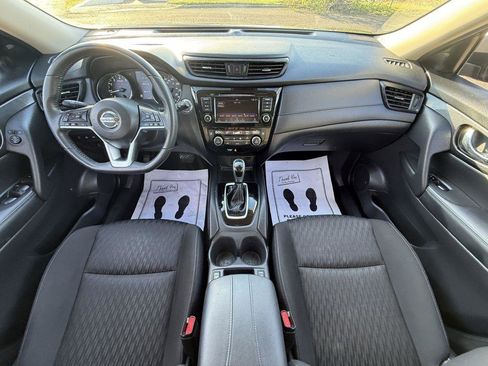 Used 2020 Nissan Rogue SV AWD/4WD image 28