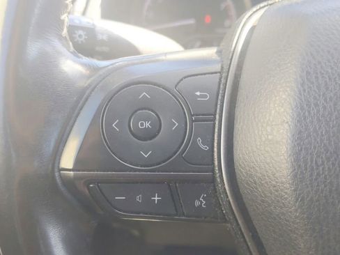 Used 2022 Toyota Camry SE FWD image 21