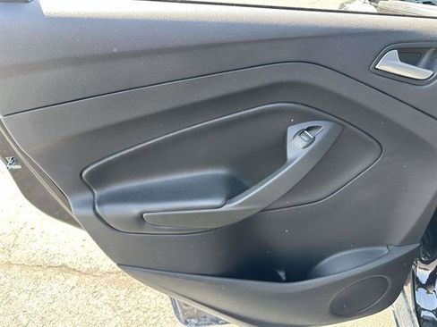 Used 2019 Ford Escape SE AWD/4WD image 11