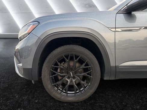 Used 2021 Volkswagen Atlas Cross Sport SEL AWD/4WD image 15