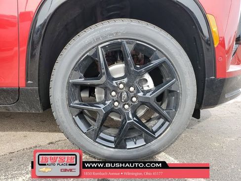 New 2026 Chevrolet Traverse RS w/ LPO, Floor Liner Package image 5