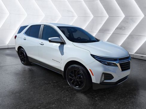 Used 2023 Chevrolet Equinox LT w/ LPO, Floor Liner Package image 3