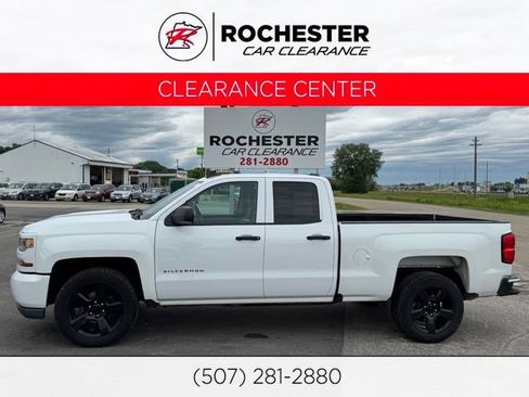 Used 2018 Chevrolet Silverado 1500 Custom w/ Custom Convenience Package AWD/4WD image 1