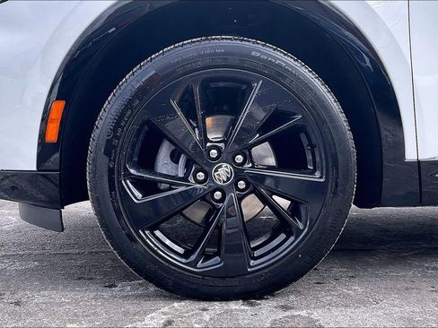 Used 2023 Buick Envision Preferred w/ Sport Touring Package image 9