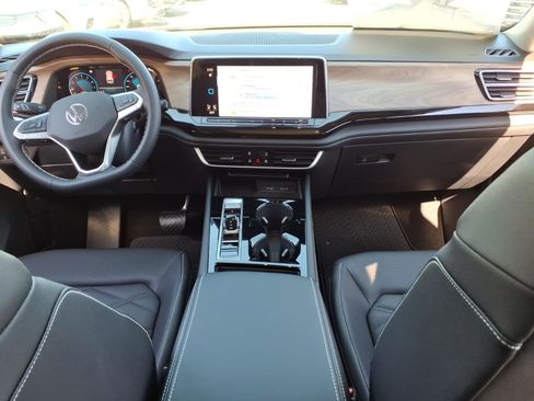 New 2026 Volkswagen Atlas SE AWD/4WD image 8