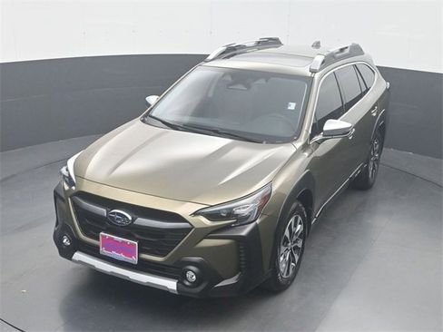 Used 2023 Subaru Outback Touring XT image 21