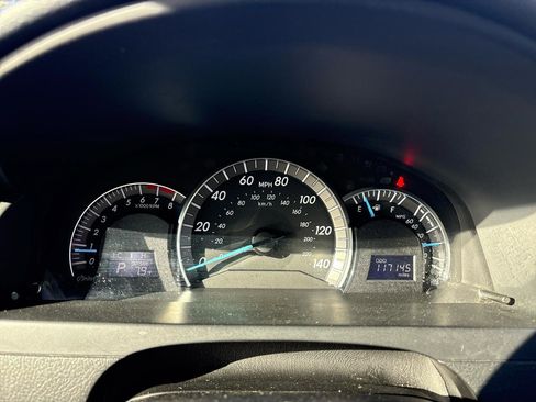 Used 2013 Toyota Camry SE image 26