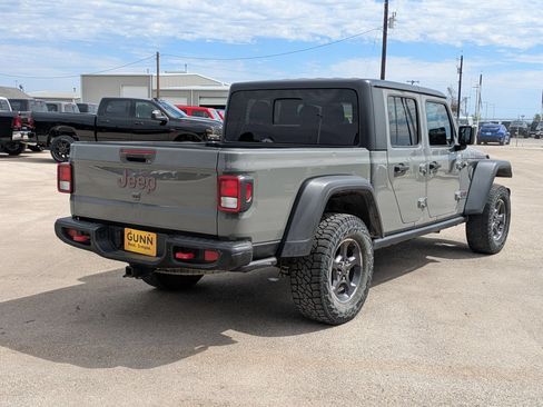Used 2021 Jeep Gladiator Rubicon AWD/4WD image 3