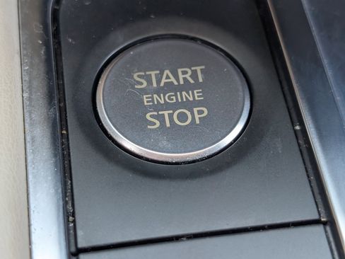 Used 2023 INFINITI QX60 Luxe w/ Cargo Package image 29