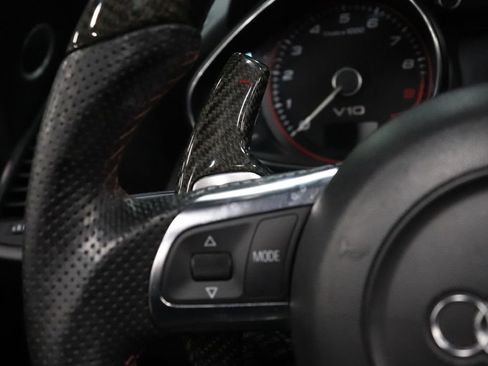 Used 2011 Audi R8 V10 image 27